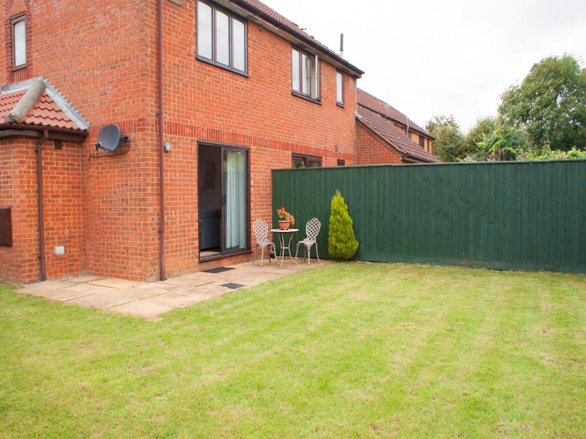 East Midland House Free Private Parking Fast Wifi Smart Tv With Garden Villa Kettering Buitenkant foto